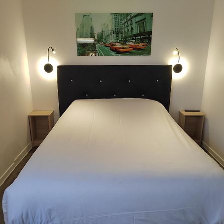 Fasthotel Paris Ouest Bouafle Екстериор снимка
