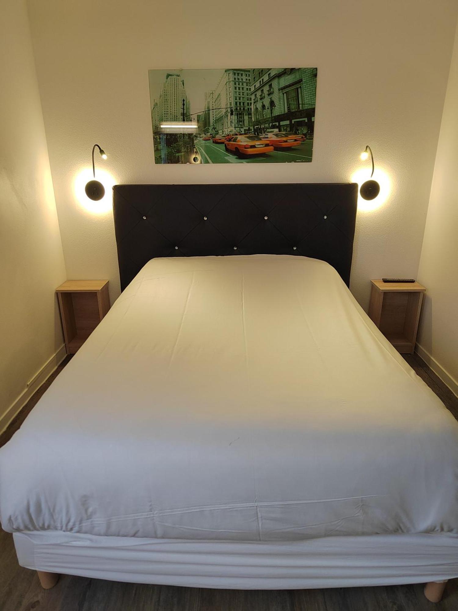 Fasthotel Paris Ouest Bouafle Екстериор снимка