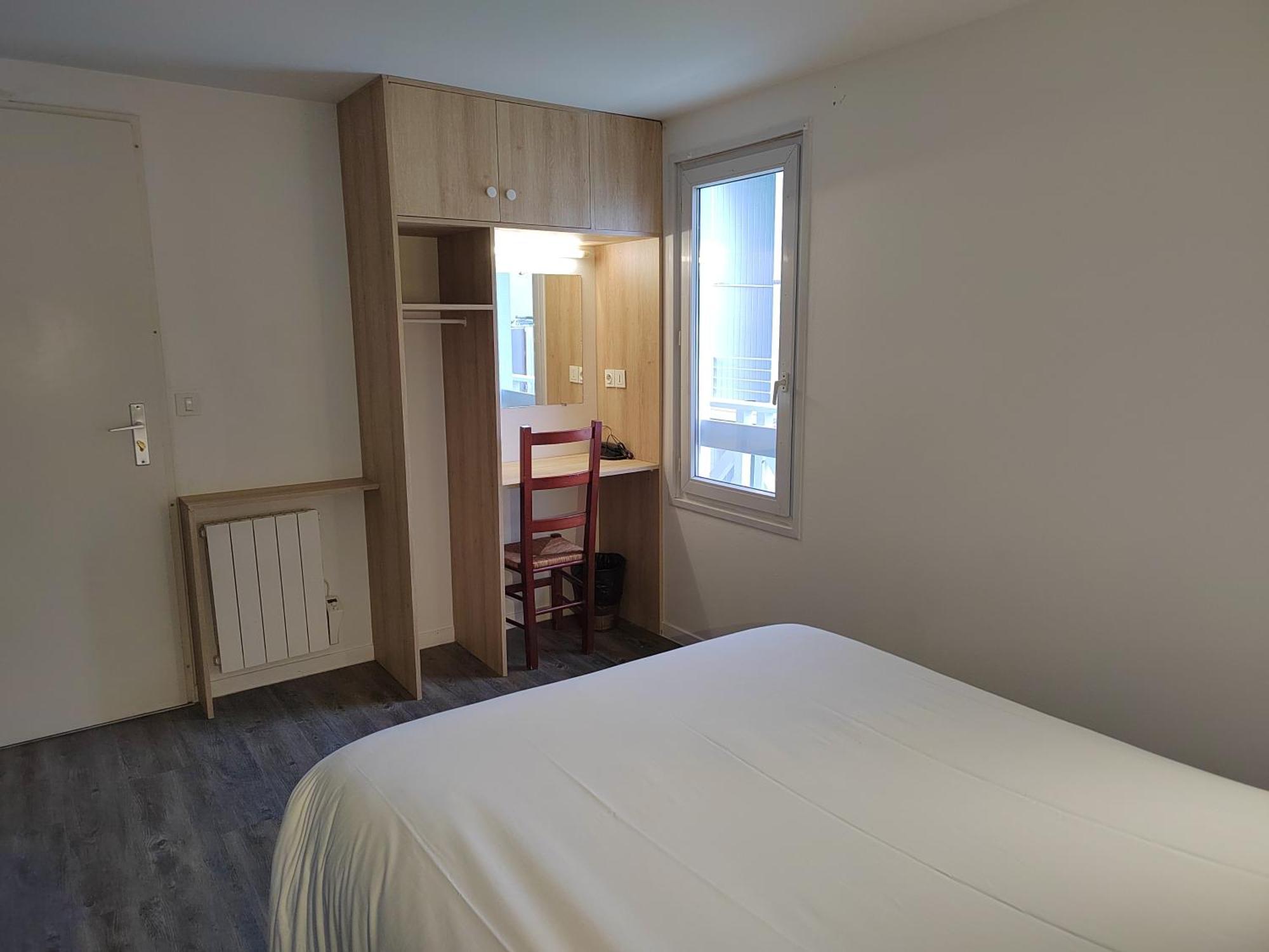 Fasthotel Paris Ouest Bouafle Екстериор снимка
